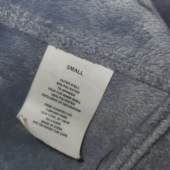 Free Country Women's Soft Shell Jacket - Picture 3 of 5